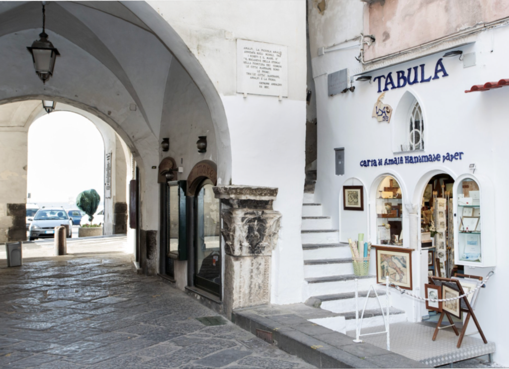 Photo of the TABULA shop in Amalfi