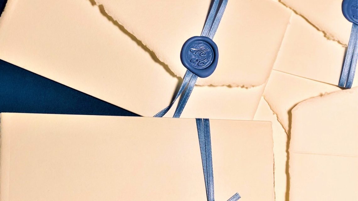 Partecipazione in carta di Amalfi fatta a mano in 100% cotone