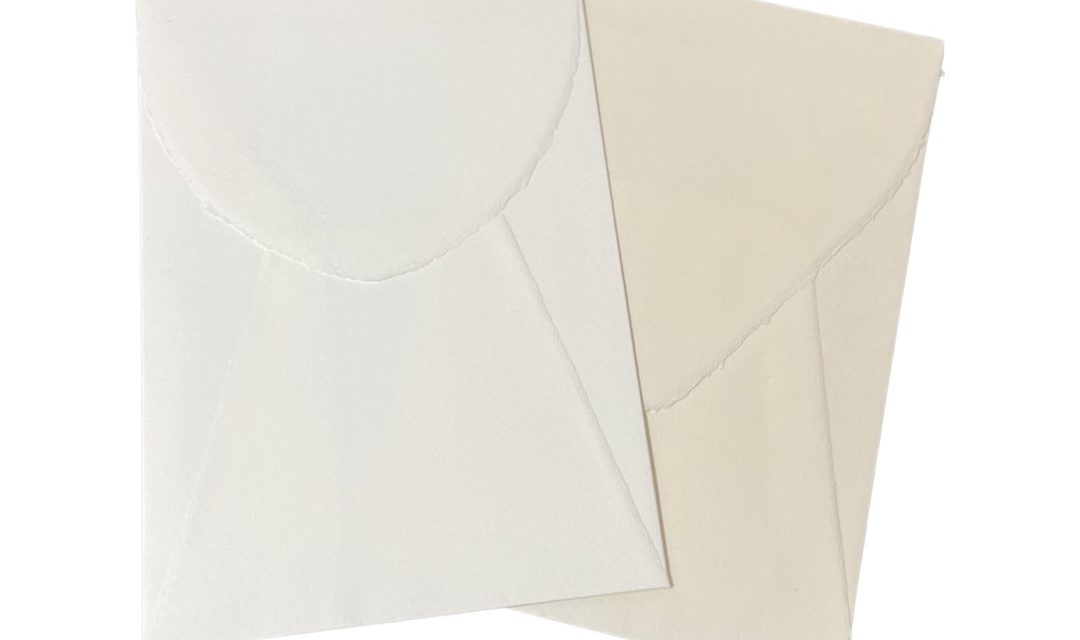 Vertical envelope 12x18cm for participation