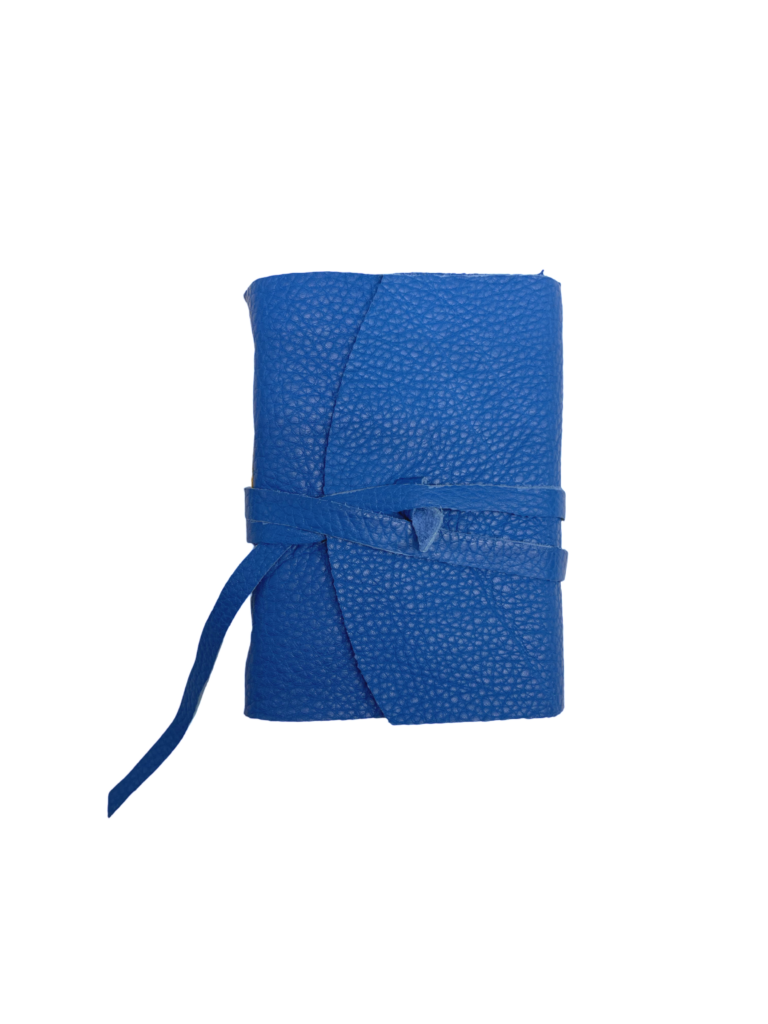 Quaderno in vera pelle blu con carta di Amalfi - Blue real leather journal with Amalfi Paper