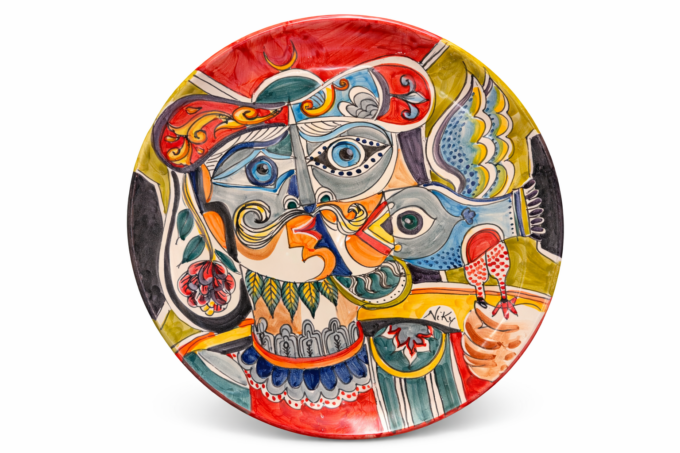 Maschera della Costiera Amalfitana – Piatto decorativo (pezzo unico) Maschera della Costiera Amalfitana – Piatto decorativo (pezzo unico)